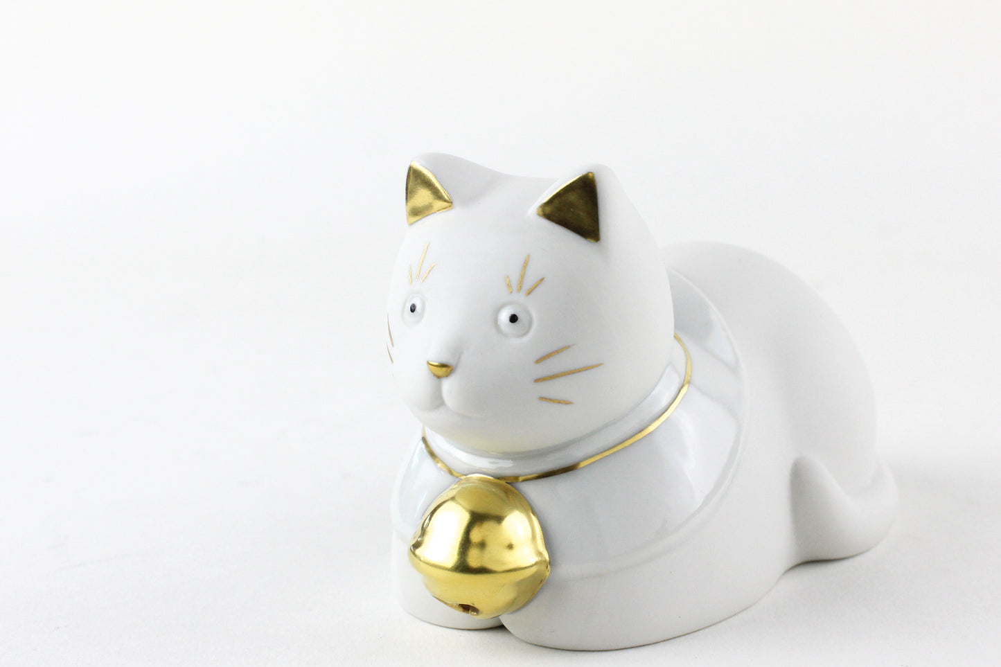 ちょうえもん座猫 金白
