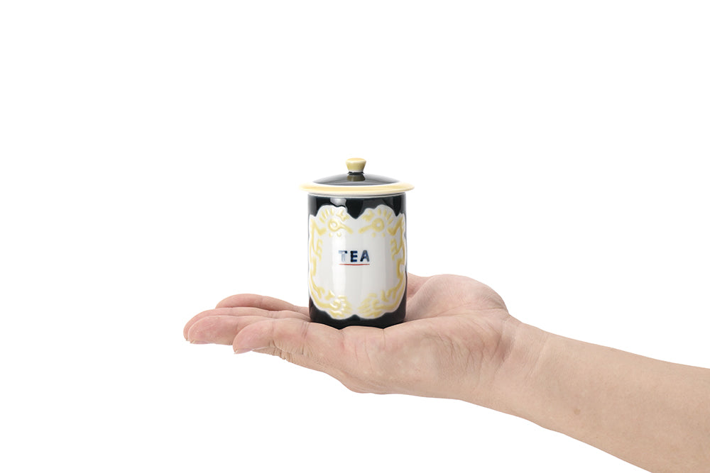 蓋付湯呑黒釉黄彩龍文“TEA字”