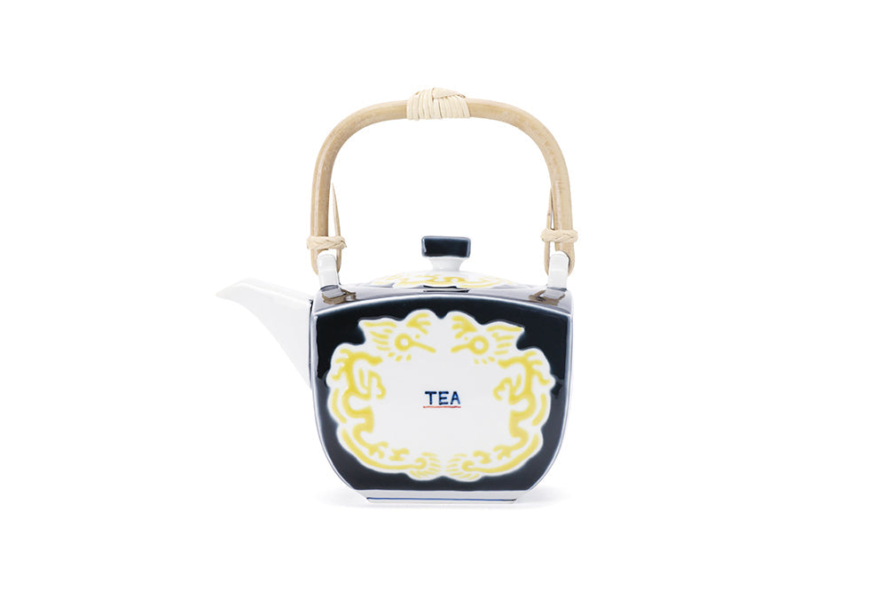 角急須(大) 黒釉黄彩龍文“TEA字”