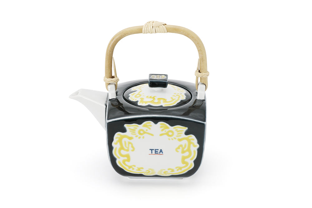 角急須(大) 黒釉黄彩龍文“TEA字”