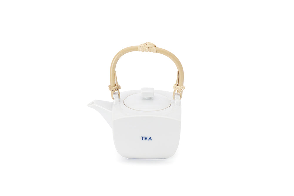 角急須（小） 白“TEA字” – 上出長右衛門窯オンラインショップ
