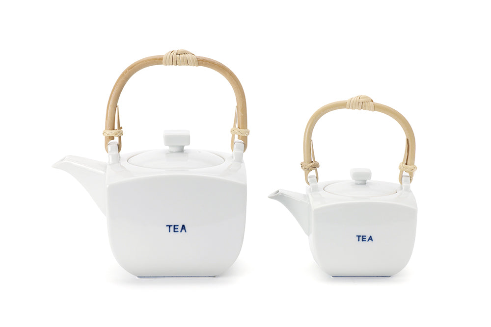 角急須（小） 白“TEA字” – 上出長右衛門窯オンラインショップ