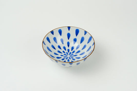 ご飯茶碗小 花びら文